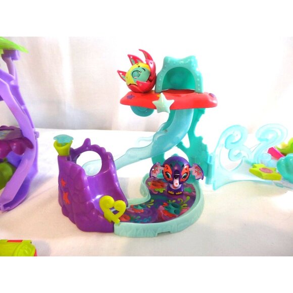 Spinmaster 2010 Zoobles Spring To Life Razoo's Treehouse Playset + Kelp Underwat - Picture 4 of 15